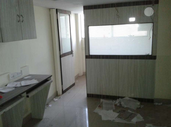Commercial Office Space for Rent in Fully Furnished office near Sation, , Vashi-West, Mumbai